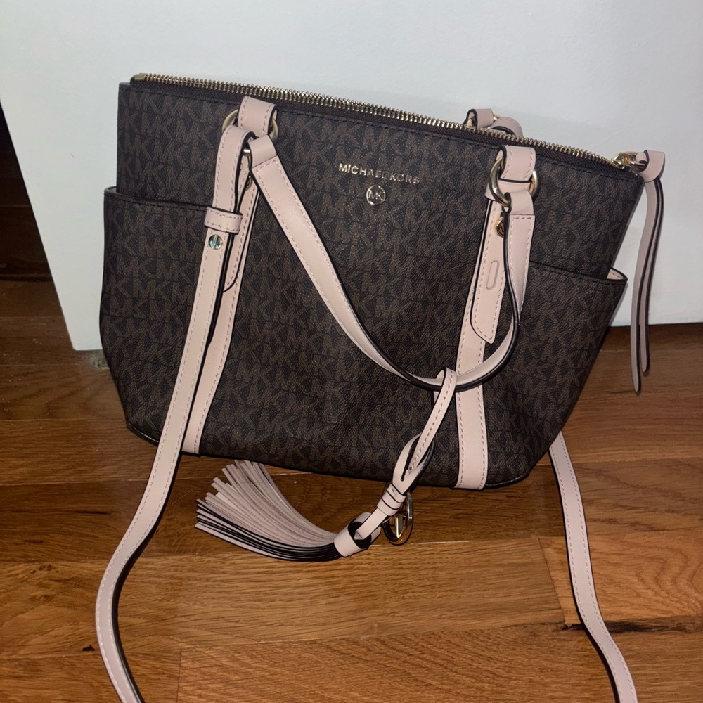 Michael Kors small shoulder Bag